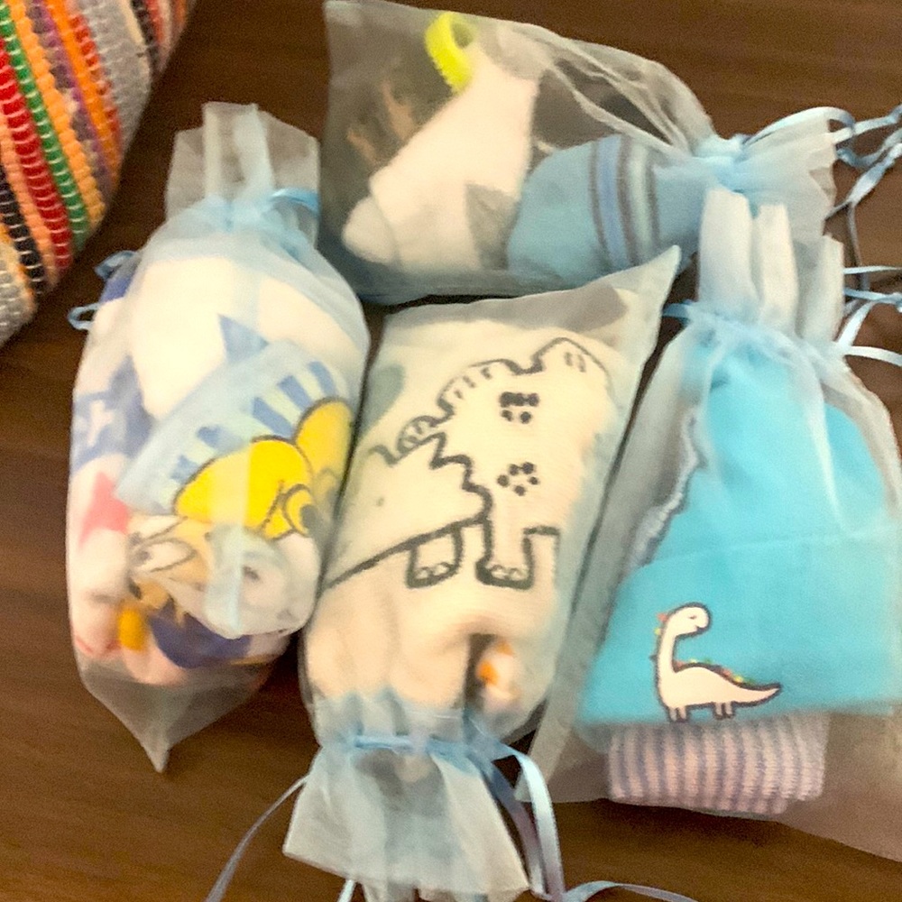 Bibs socks beanies